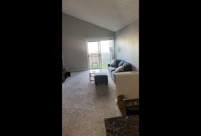 About the apartment/room.  Main Photo
