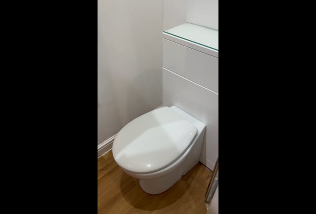 Video 1: communal kitchen