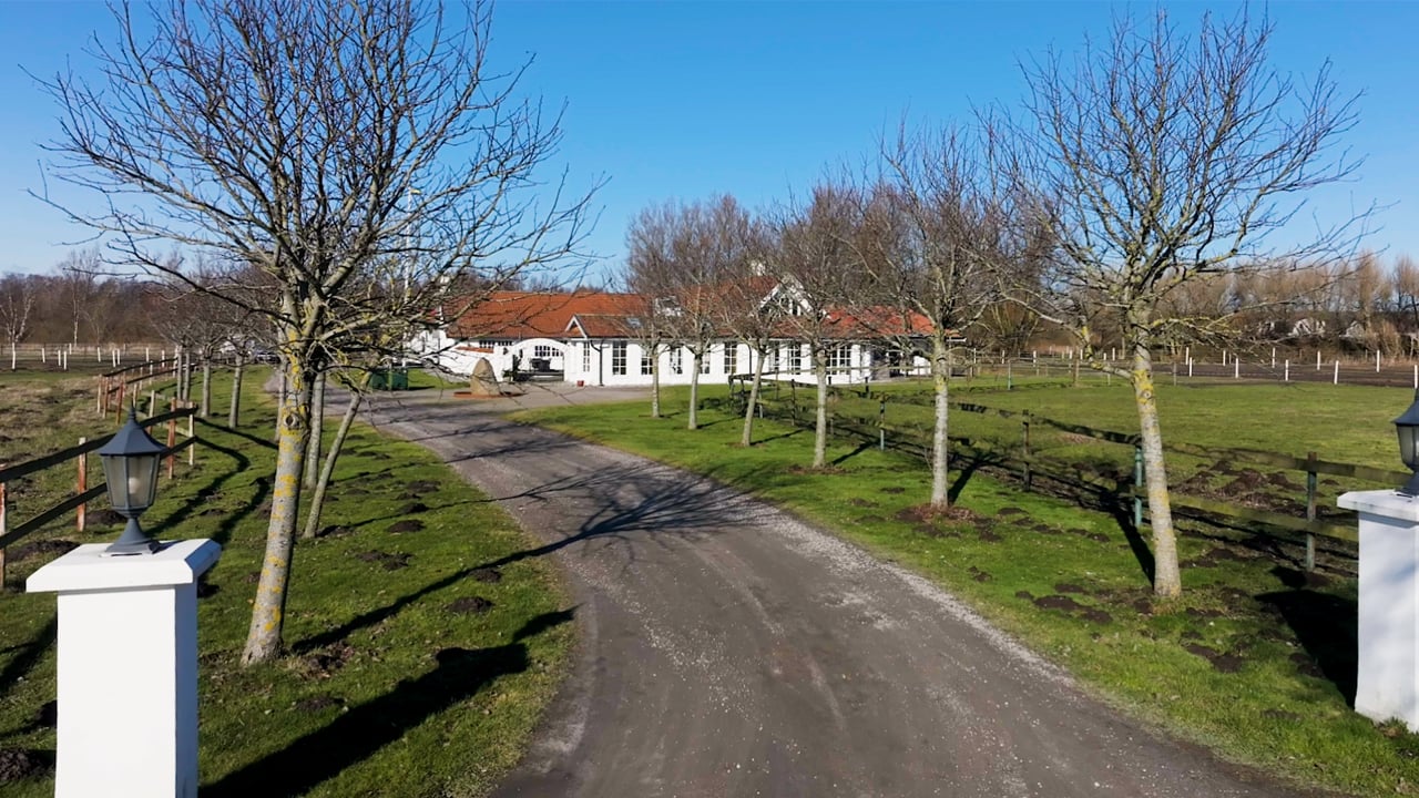 12 rum Gård/skog på Bredastensvägen 23 Fredriksberg Och Bredasten Ystads kommun - bild 2