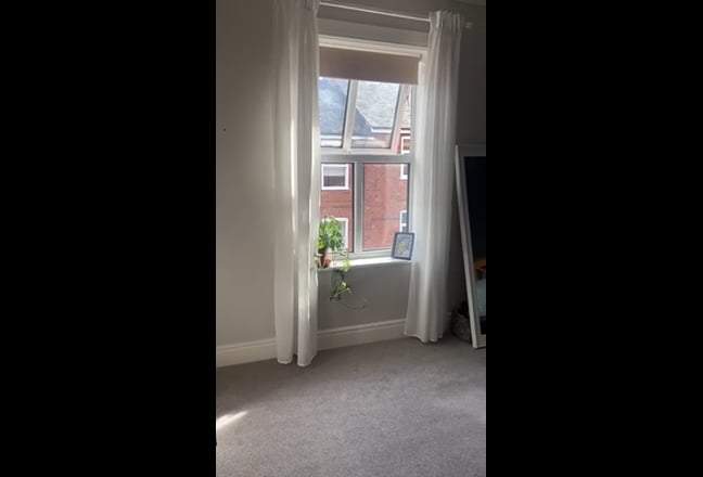 Large double bedroom in Acomb Main Photo