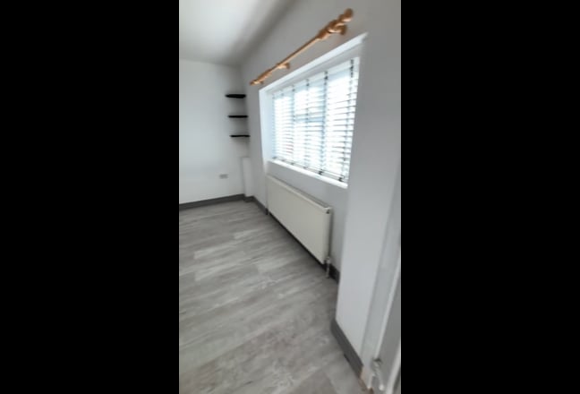Spacious Studio for Rent Now Main Photo