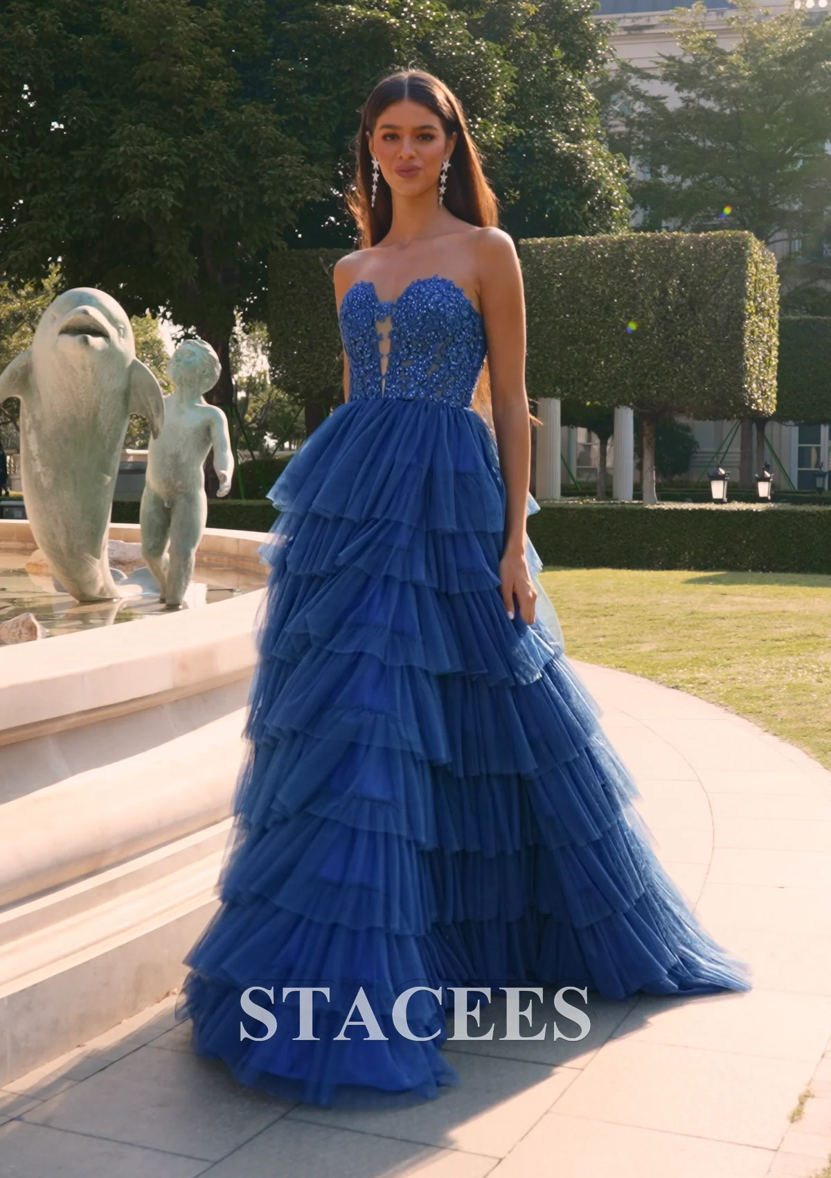 A-line Sweetheart Tulle Sweep Train Prom Dress with Appliqued