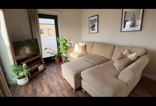 Video 1: Hallway