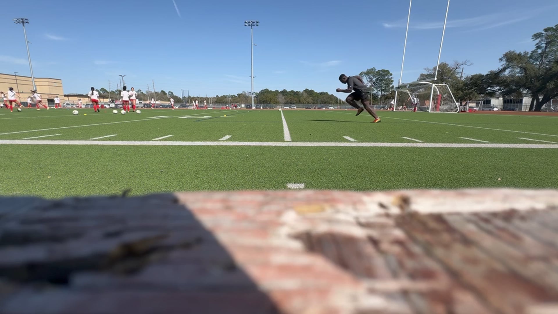 Watch micah awe's 10 Yard Dash: 1.57 seconds