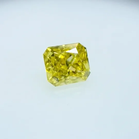 FANCY VIVID YELLOW 0.52ct RAD/RT3056/GIA - R.T.Diamonds Co Ltd