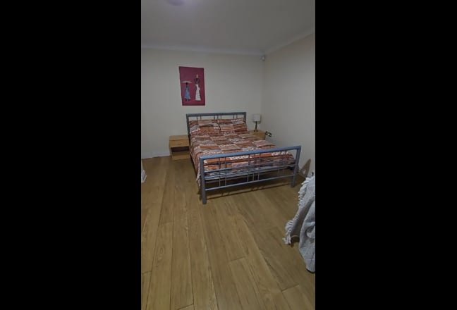Video 1: Room 6