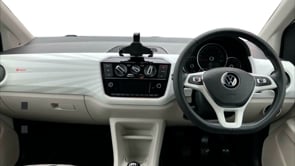 VOLKSWAGEN UP 2022 (22)