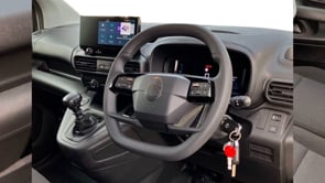 CITROEN BERLINGO 2025 (25)