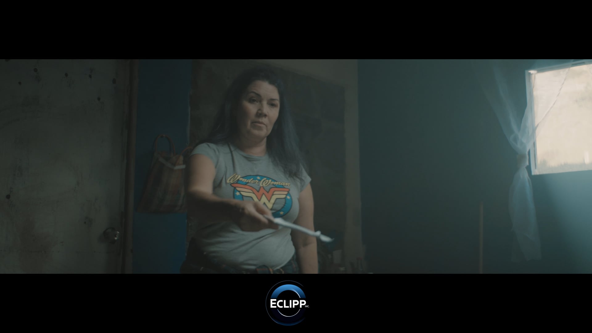 VFX ERASURE LOGO FROM SHIRT