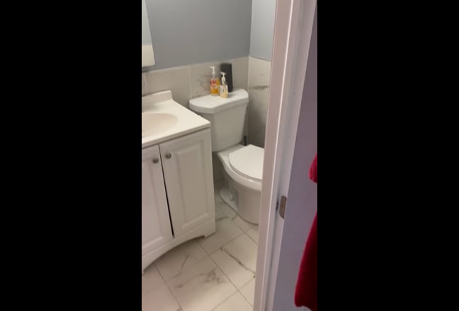 Room available for rent Main Photo