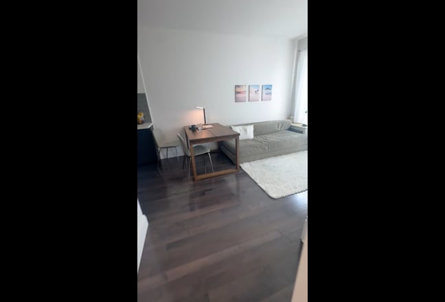 Newly Renovated Apartment by Columbia Main Photo