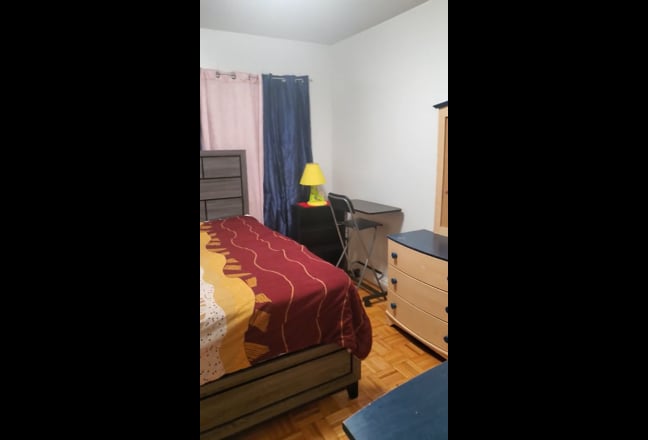 Beautiful bedroom  Main Photo