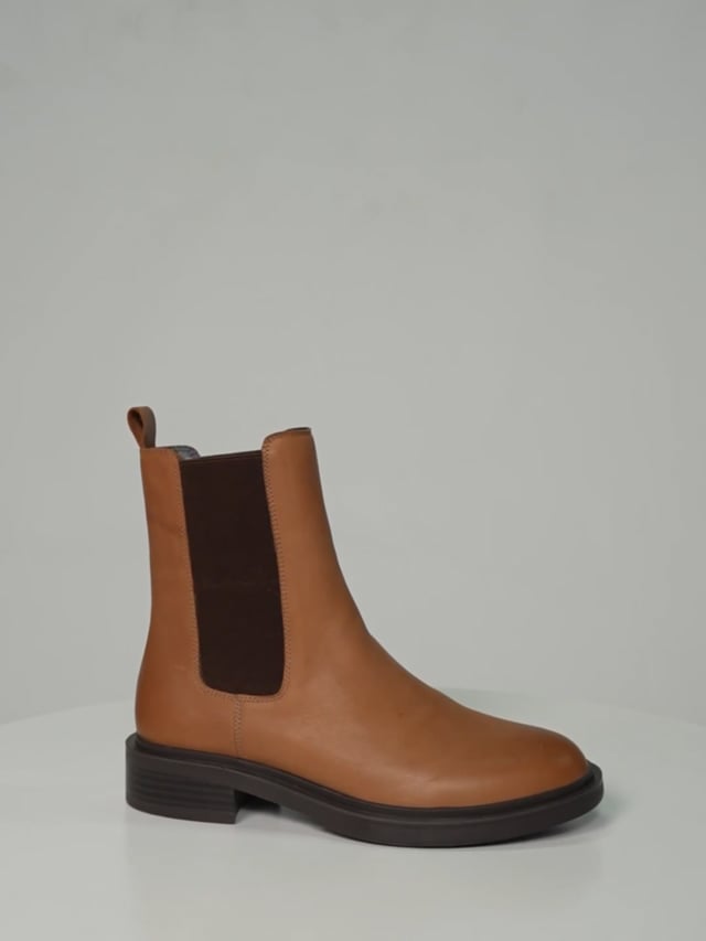 JIG / Cognac