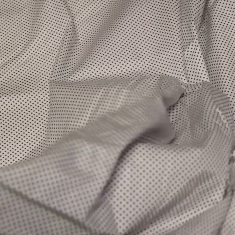 Vidéo: Popeline 100% coton - Pois gris sur fond blanc