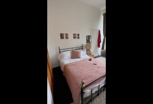 West End 3 room flat, separate lounge, Kelvingrove Main Photo