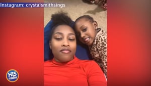 Little Girl and Her Mom Bring The Soul to Instagram