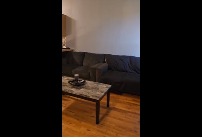 1 bedroom/shared bathroom Main Photo