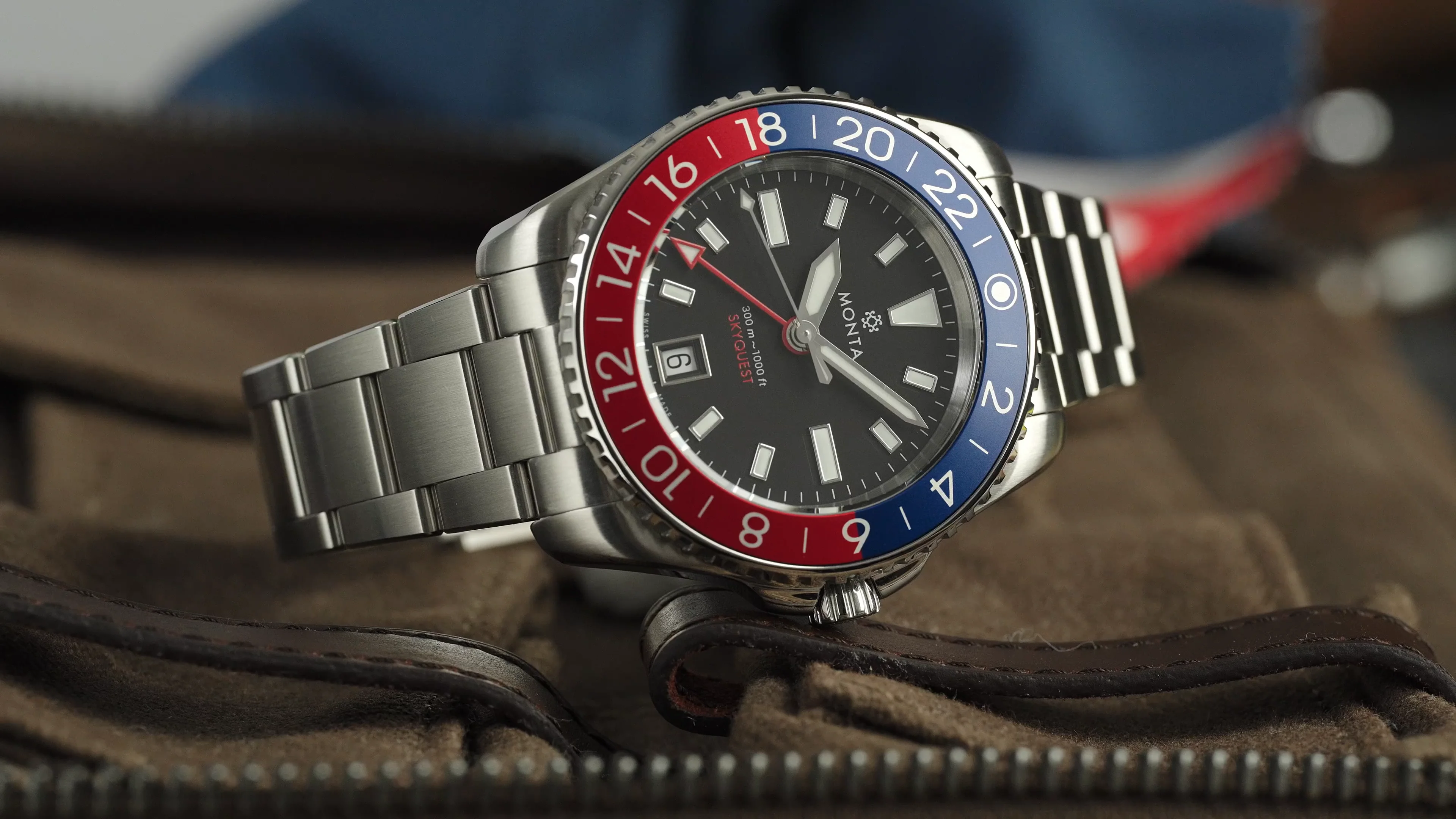 Monta Skyquest, Black Dial, Blue/Red Aluminum Bezel – MONTA Watch