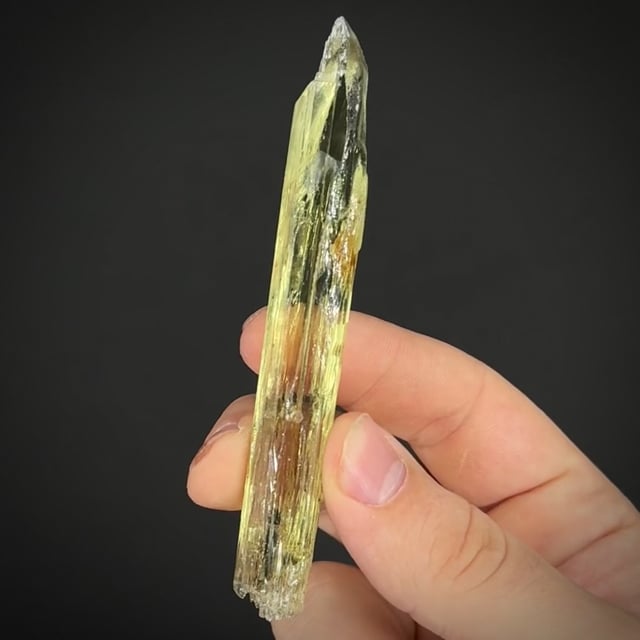 Gem Spodumene var. Triphane