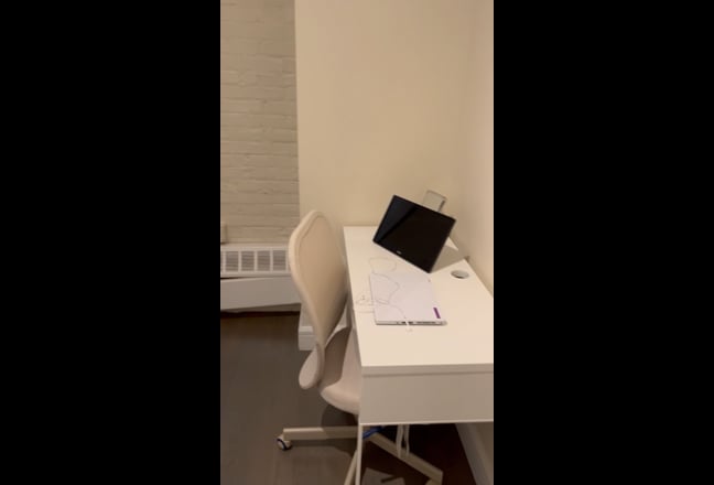 1 room Available in Building in FIDI Main Photo