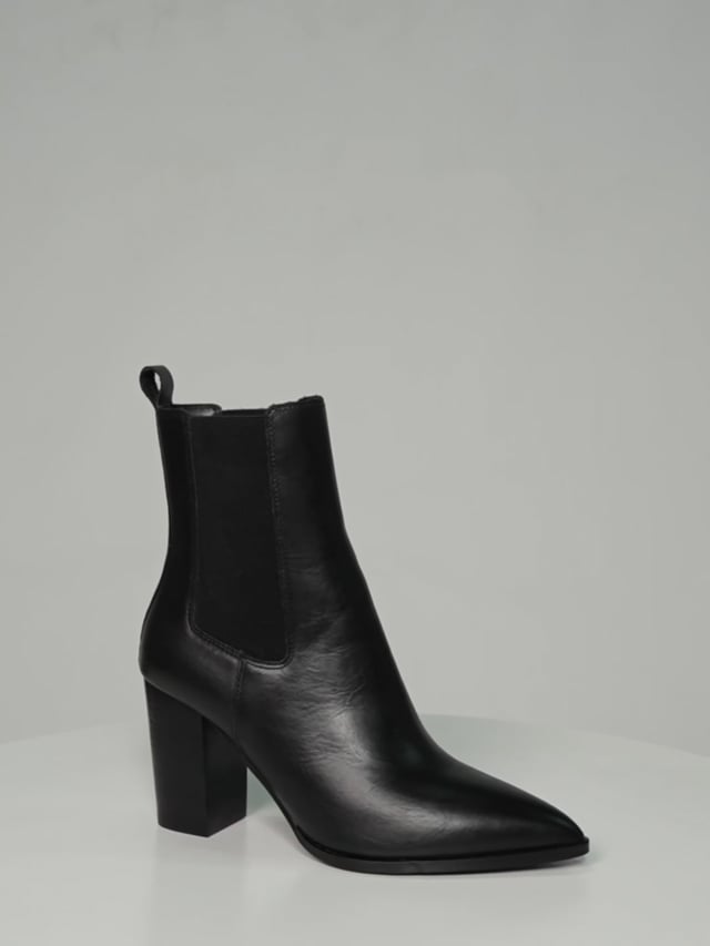 JUNO / Black