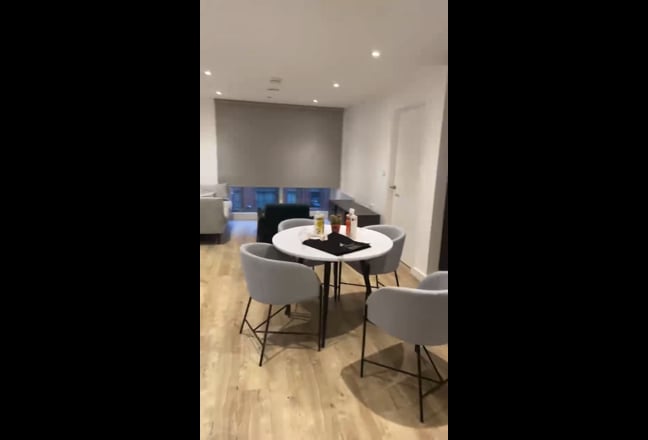 1 Bedroom flat available near city centre  Main Photo