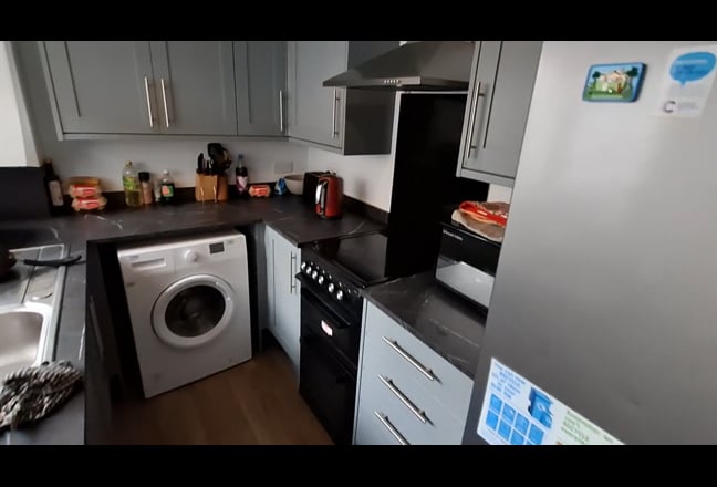 Double room close to town centre Main Photo