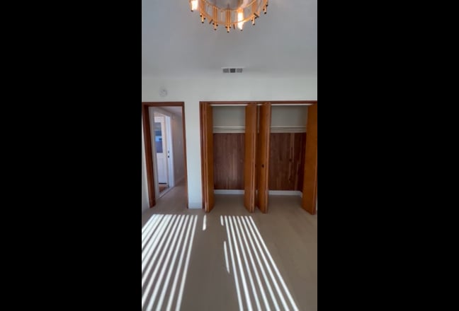 Private Room, Private Bathroom, Private Entrance Main Photo