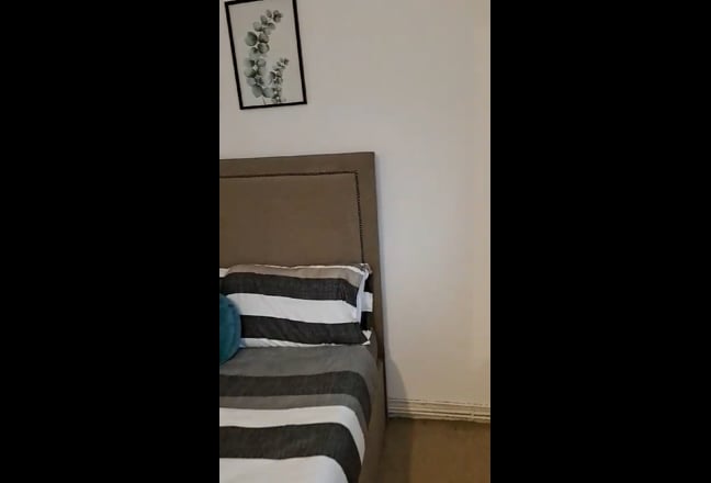 ❤️ Lovely E14 Room for Couples – October Move ❤️ Main Photo