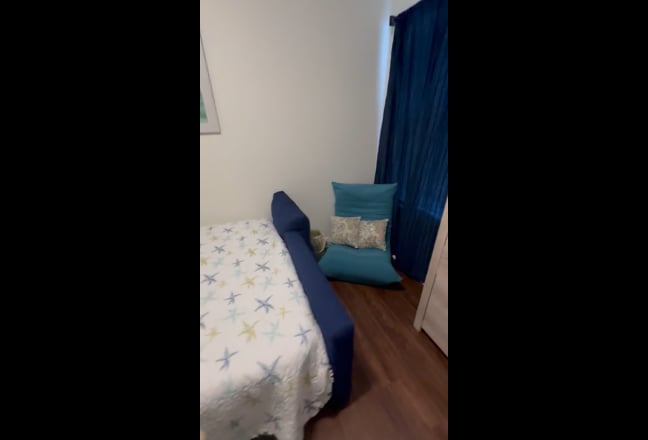 Beautiful room for rent ! Safe and positive energy Main Photo