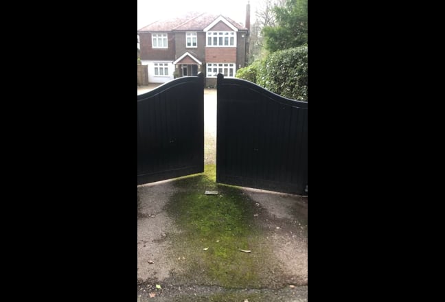 Luxury Apartment Near Gatwick Main Photo