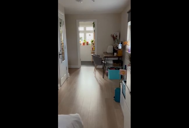 126BRR7 - Large Ensuite room with ALL bills incl. Main Photo