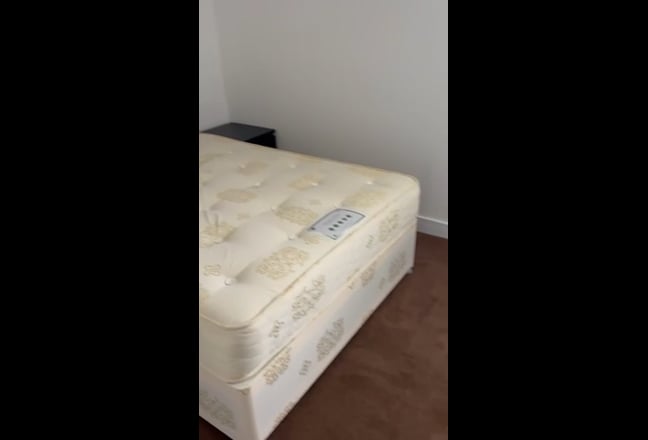 Newly furnished rooms for rent Main Photo
