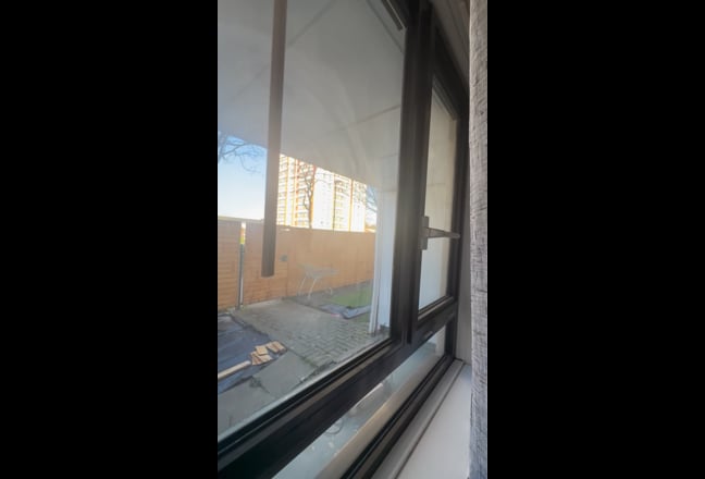 Spacious Double Room for Rent  Main Photo