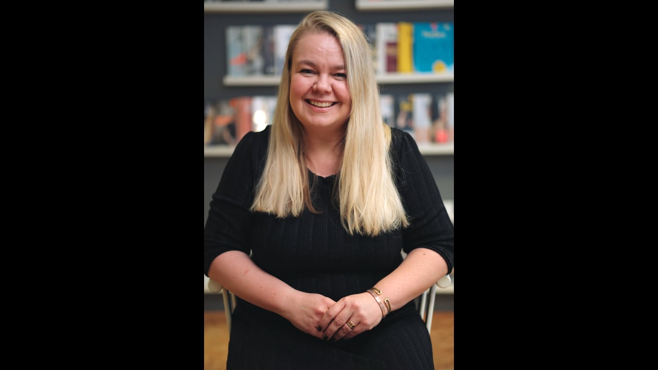 
        
          Irena Cápová
        

        
          –
        

        
          Zástupce šéfredaktora Forbes
        
        