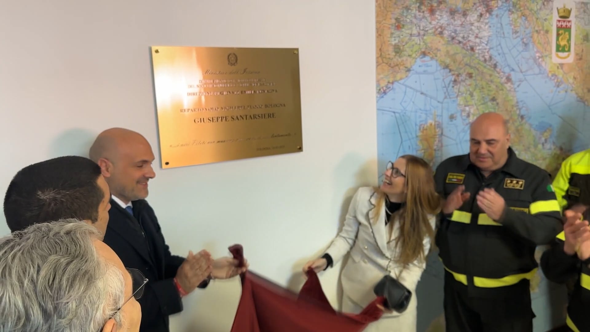 Il Reparto Volo dei Vigili del fuoco di Bologna intitolato a Giuseppe Santarsiere