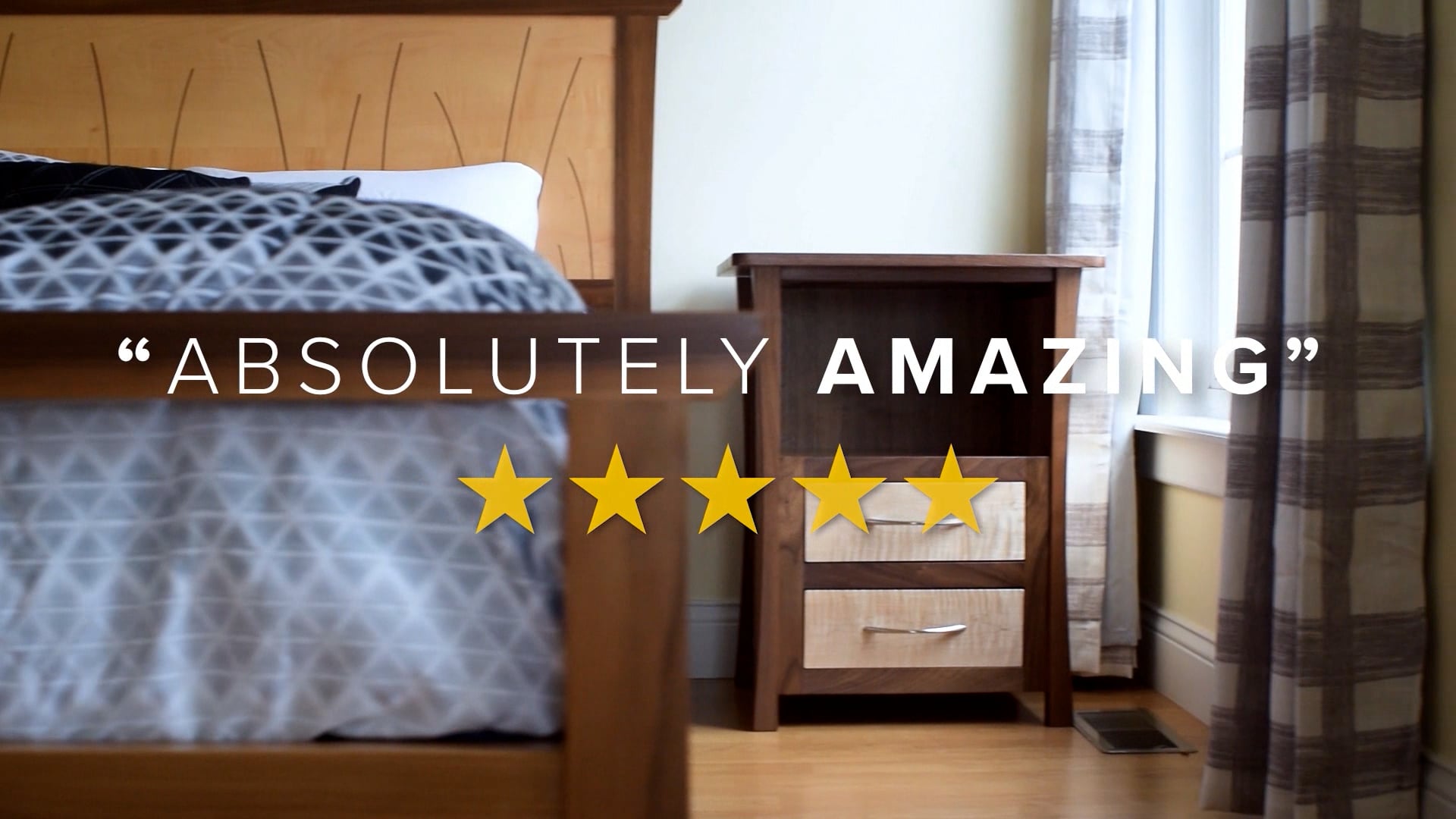 Marco de Cama Costero de Lujo Tamaño King - Marco de Cama de Madera Maciza  con Cabecero de Lamas, image size:1920x1080