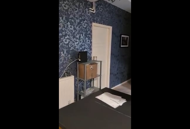 2 massive rooms moments from Old Street station Main Photo