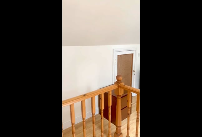 Unique Loft Ensuite Room | Next to the Park Main Photo