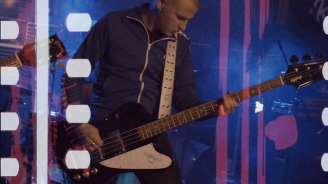 LINAJE – PRESENTACIÓN «DESATARON A LOS PERROS»