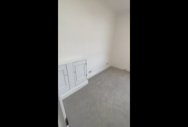 Large double room in the heart of Cheadle village  Main Photo