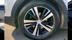 PEUGEOT 3008 2022 (71)
