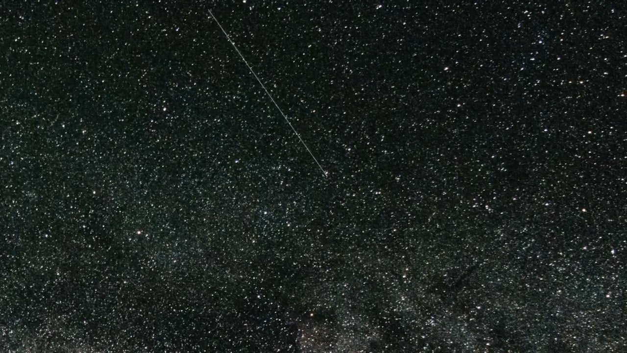 https://i.vimeocdn.com/video/1995557014-9c0455cc76e4db133ca6e6a05111046fc53737ffb7e417871839dc6d5b26436f-d