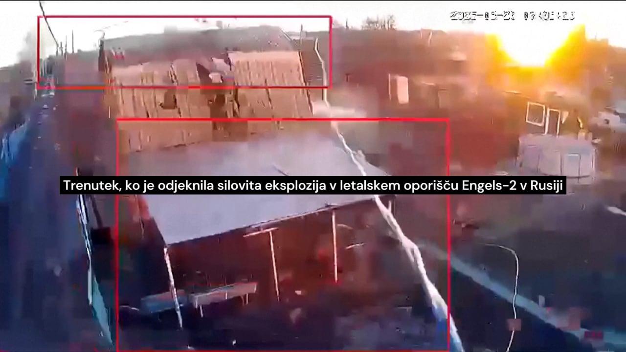 Huda ura v Rusiji: Ukrajina silovito udarila po zelo pomembni tarči