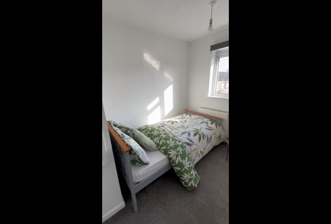 En-suite in Ashford , single occupancy  Main Photo