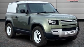 LAND ROVER DEFENDER 2024 (73)