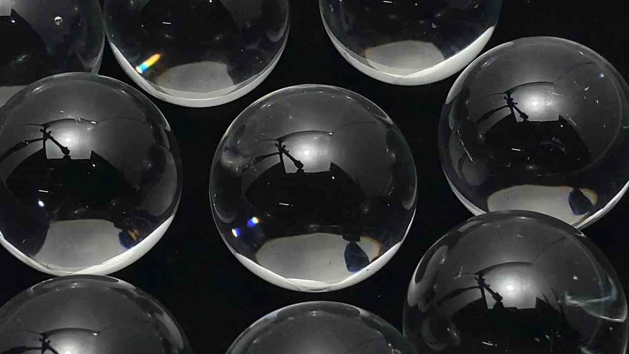 クリスタル（溶錬水晶） スフィア・ラウンド30mm 5個｜天然石ビーズの