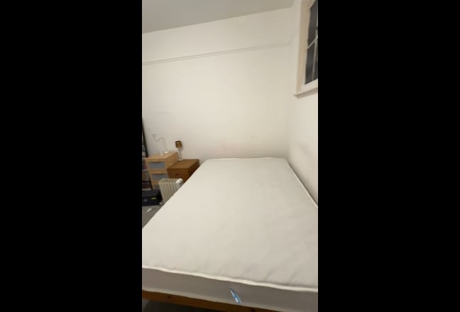  ✔️ Large Double room - Excellent location. Main Photo