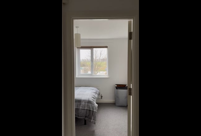 Double room in Horfield available in April! Main Photo