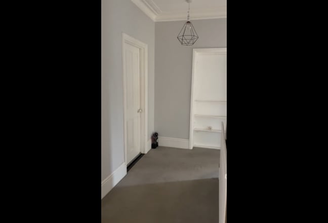Large en-suite rooms near Cosham, Portsmouth Main Photo